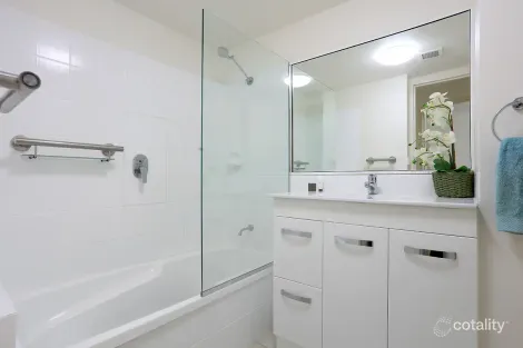 Property photo of 31/23 Wharf Road Surfers Paradise QLD 4217