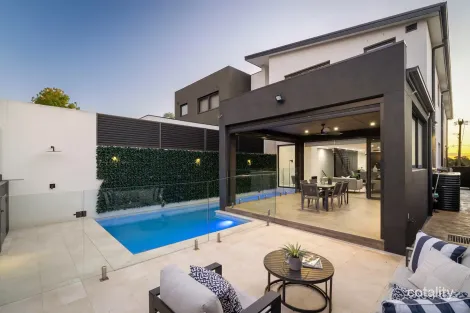 Property photo of 4 Salt Pan Road Peakhurst NSW 2210