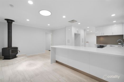 Property photo of 11 Lynda Crescent Cooloongup WA 6168