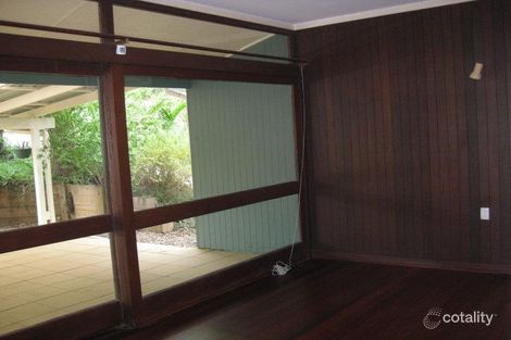 Property photo of 32 Musgrave Street Fig Tree Pocket QLD 4069