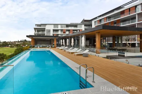 8/2 Milyarm Rise, Swanbourne, WA 6010