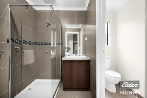Property photo of 5 Dempsey Avenue Truganina VIC 3029