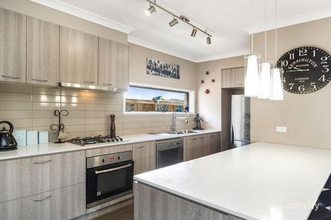 Property photo of 13 Monique Rose Drive Cranbourne West VIC 3977