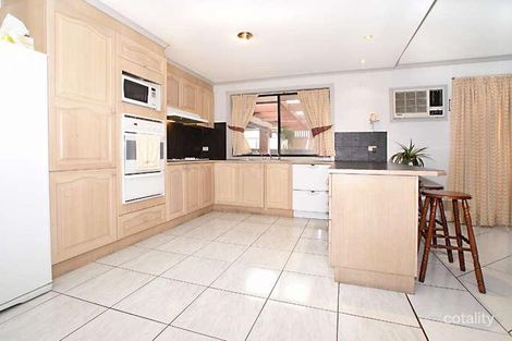 Property photo of 61 Bridgewater Road Craigieburn VIC 3064