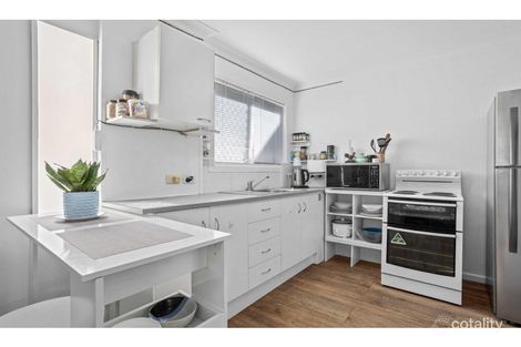 Property photo of 2/34-36 Tarcoola Crescent Surfers Paradise QLD 4217