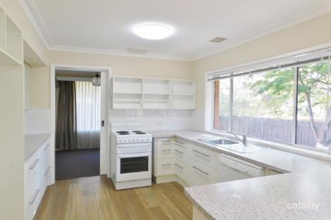 Property photo of 13 Carwarp Street Macleod VIC 3085