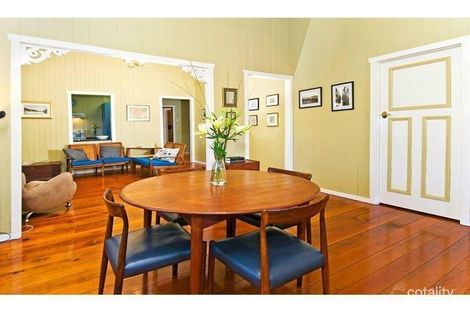 Property photo of 23 Sword Street Woolloongabba QLD 4102