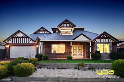 6 Coogee Pl, Burnside, VIC 3023