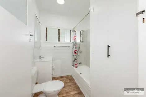 Property photo of 42 Williams Road Svensson Heights QLD 4670