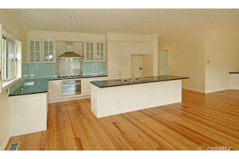 Property photo of 7 Kwinana Court Ivanhoe VIC 3079