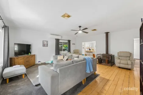 Property photo of 19 Loddon Avenue Red Cliffs VIC 3496
