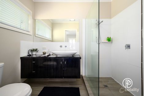 Property photo of 15 Rangeview Crescent Yarra Junction VIC 3797