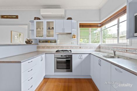 Property photo of 18 Blamey Street Bentleigh East VIC 3165