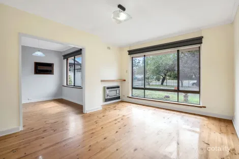 Property photo of 10 Lancaster Avenue Valley View SA 5093
