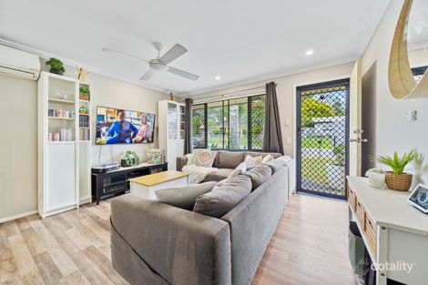 Property photo of 25 Sunscape Drive Eagleby QLD 4207