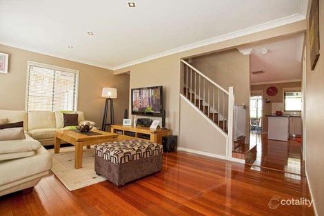 Property photo of 32 Wingate Avenue West Hoxton NSW 2171