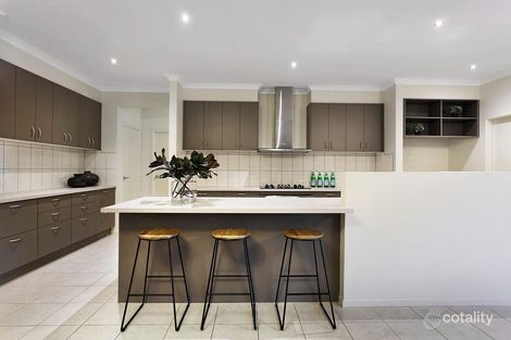 Property photo of 7 Abercrombie Grove Epping VIC 3076