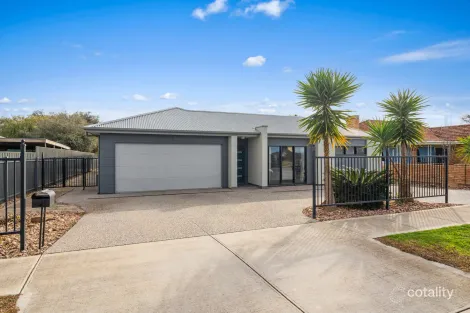Property photo of 4 Tralee Avenue Broadview SA 5083