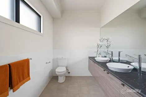 Property photo of 4 Tralee Avenue Broadview SA 5083