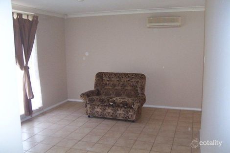 Property photo of 10 Waterton Way Cooloongup WA 6168