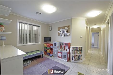 Property photo of 24 Osprey Street Harrison ACT 2914