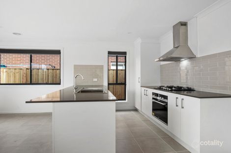 Property photo of 11 Dingo Road Beveridge VIC 3753