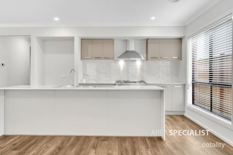 Property photo of 76 Athletic Circuit Clyde VIC 3978