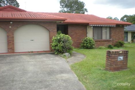 Property photo of 10 Minden Crescent Helensvale QLD 4212