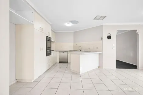 Property photo of 25 Looker Street Lara VIC 3212