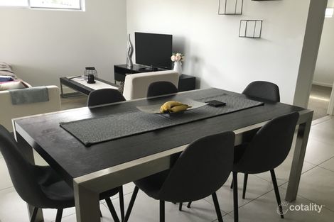 Property photo of 10/24 Rawlins Street Kangaroo Point QLD 4169