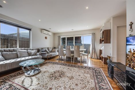 Property photo of 2/29 Leila Crescent Bell Post Hill VIC 3215