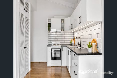 Property photo of 1/5 Rotherwood Avenue Mitcham VIC 3132