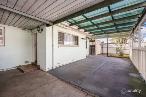 Property photo of 17 Lamorna Parade Parafield Gardens SA 5107