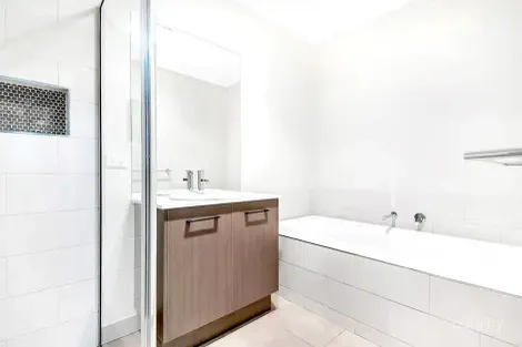 Property photo of 35 Moonlight Way Mickleham VIC 3064