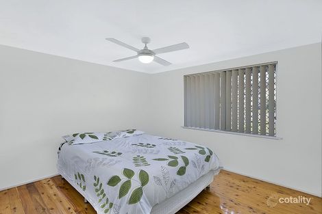 Property photo of 46 Dampier Boulevard Killarney Vale NSW 2261