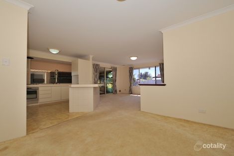 Property photo of 34 Coronata Drive Warnbro WA 6169