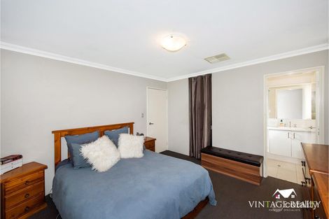Property photo of 11 Baystone Street Byford WA 6122