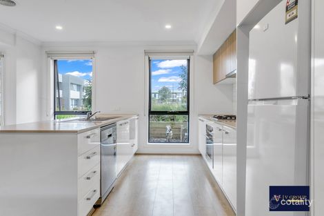 Property photo of 81 Regatta Drive Craigieburn VIC 3064