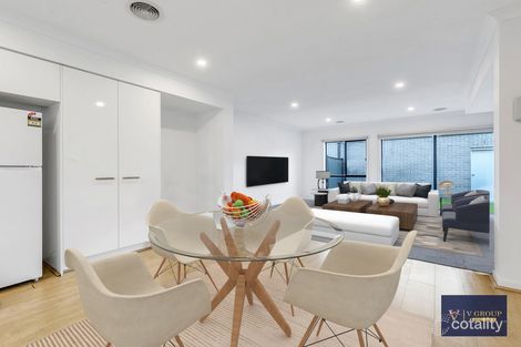 Property photo of 81 Regatta Drive Craigieburn VIC 3064