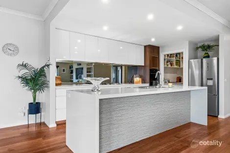 Property photo of 13 Charters Avenue Gisborne VIC 3437