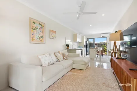 Property photo of 6 Indigo Road Caloundra West QLD 4551