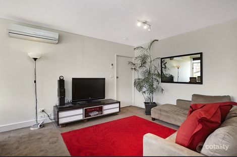 8/1 Fuller St, Essendon, VIC 3040