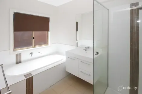 Property photo of 15 Thwaites Close Highton VIC 3216