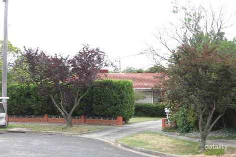 Property photo of 43 Norfolk Circuit Doncaster VIC 3108