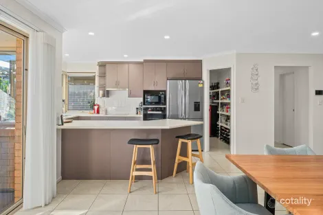 Property photo of 11 Summer Street McLaren Flat SA 5171