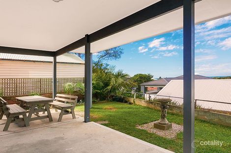 Property photo of 25 Parr Avenue North Curl Curl NSW 2099