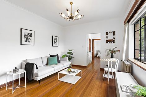 8/38 Mitford St, Elwood, VIC 3184