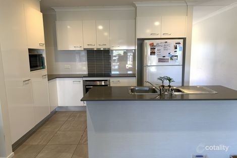 Property photo of 25 Koolivoo Parade Boyne Island QLD 4680