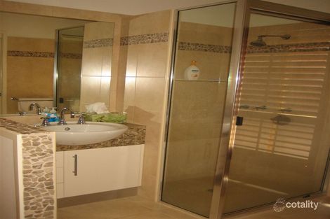 Property photo of 2/10 Royal Palm Avenue Cardwell QLD 4849