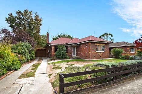 Property photo of 5 Weeroona Avenue North Bendigo VIC 3550